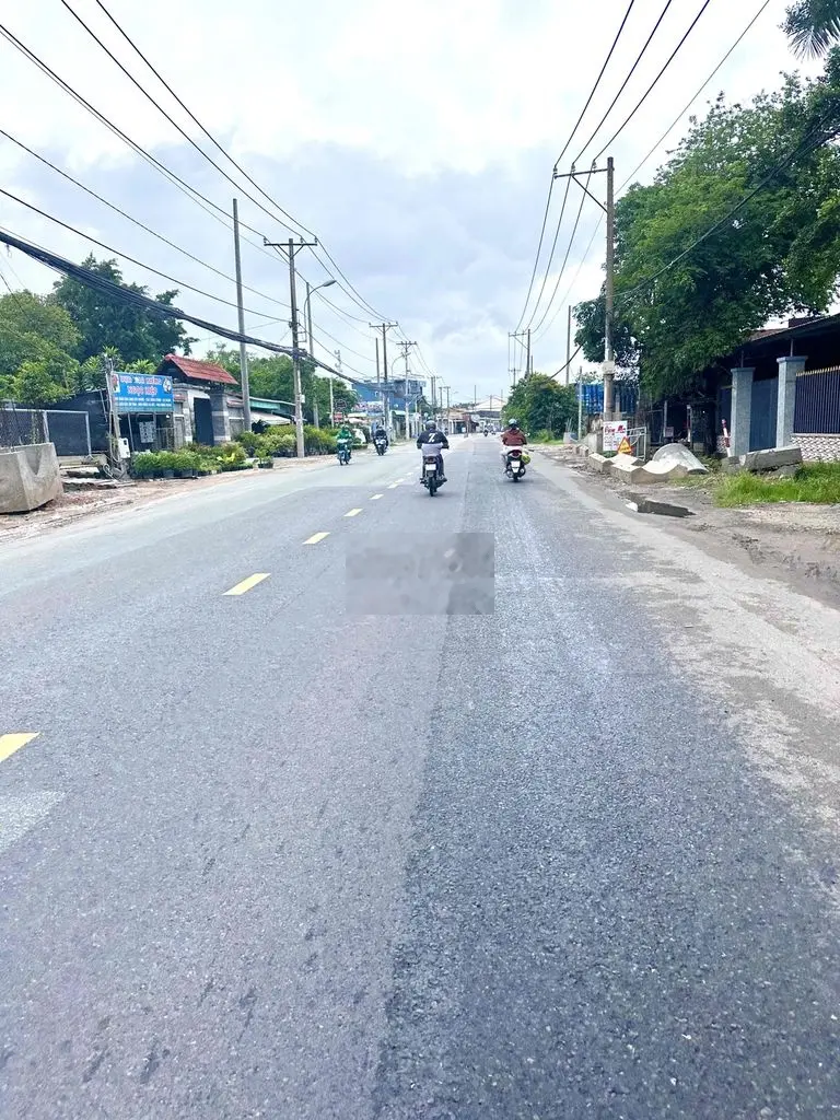 Đất ngay trung tâm Thị Trấn Củ Chi, cách cầu vượt Củ Chi 300m tới đất
