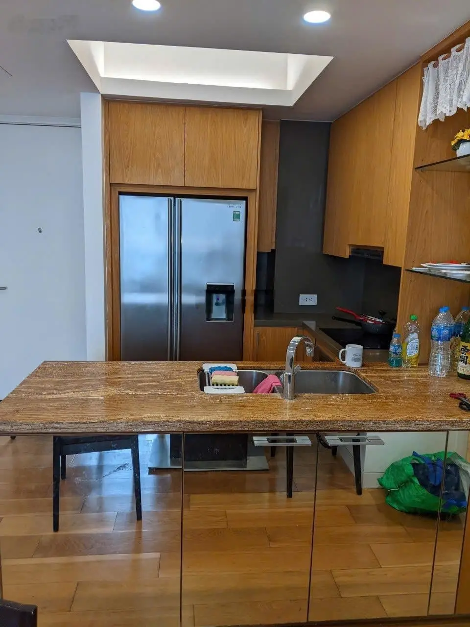 Số lượng có hạn. Bán căn 2pn-98m2 chung cư Indochina Plaza Cầu Giấy, tháp W thấp tầng. 0968 201 ***