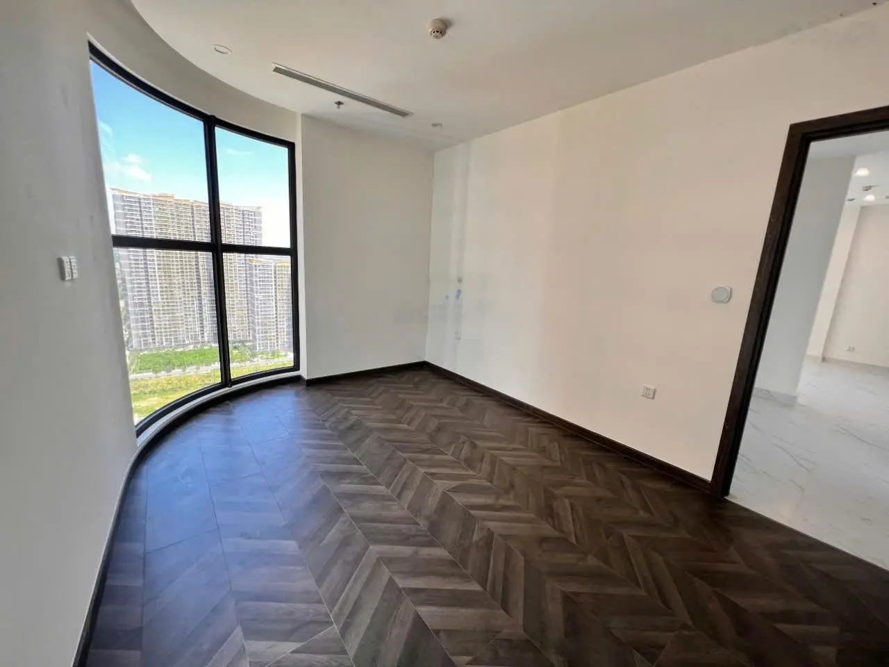 Bán căn góc 3PN The Beverly Vinhomes, view Sông Đồng Nai và công viên 36ha