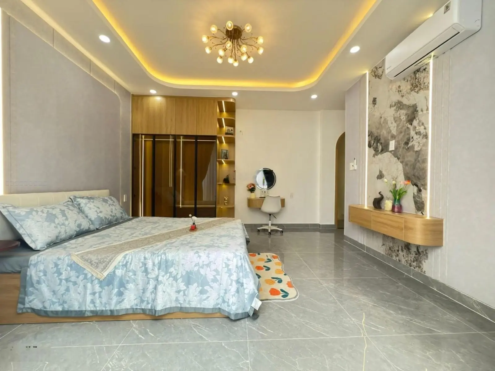 Rẻ qua! Phố An Trạch, 12m ô tô, lô 2 thoáng ở ngay, dt 51m2 * 5 tầng