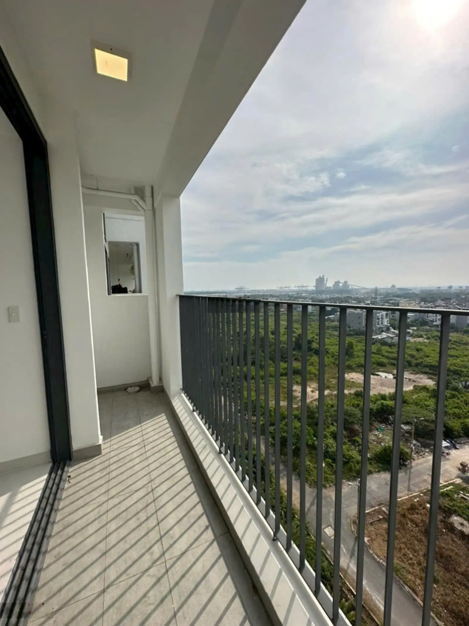 Bán căn hộ đã có Sổ Hồng Riêng - Q9 kế bên Q2 - nhà mới. 50m2 - 52m2 - 55m2 - 57m2 giá 1tỷ750