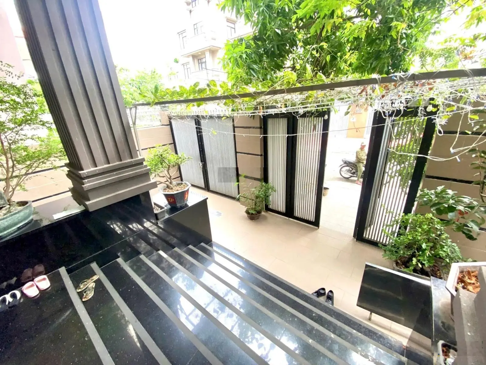 Biệt thự Khu Him Lam - Quận 7 - 200m2 - 5 tầng - có hầm đỗ xe - Giá 55 tỷ