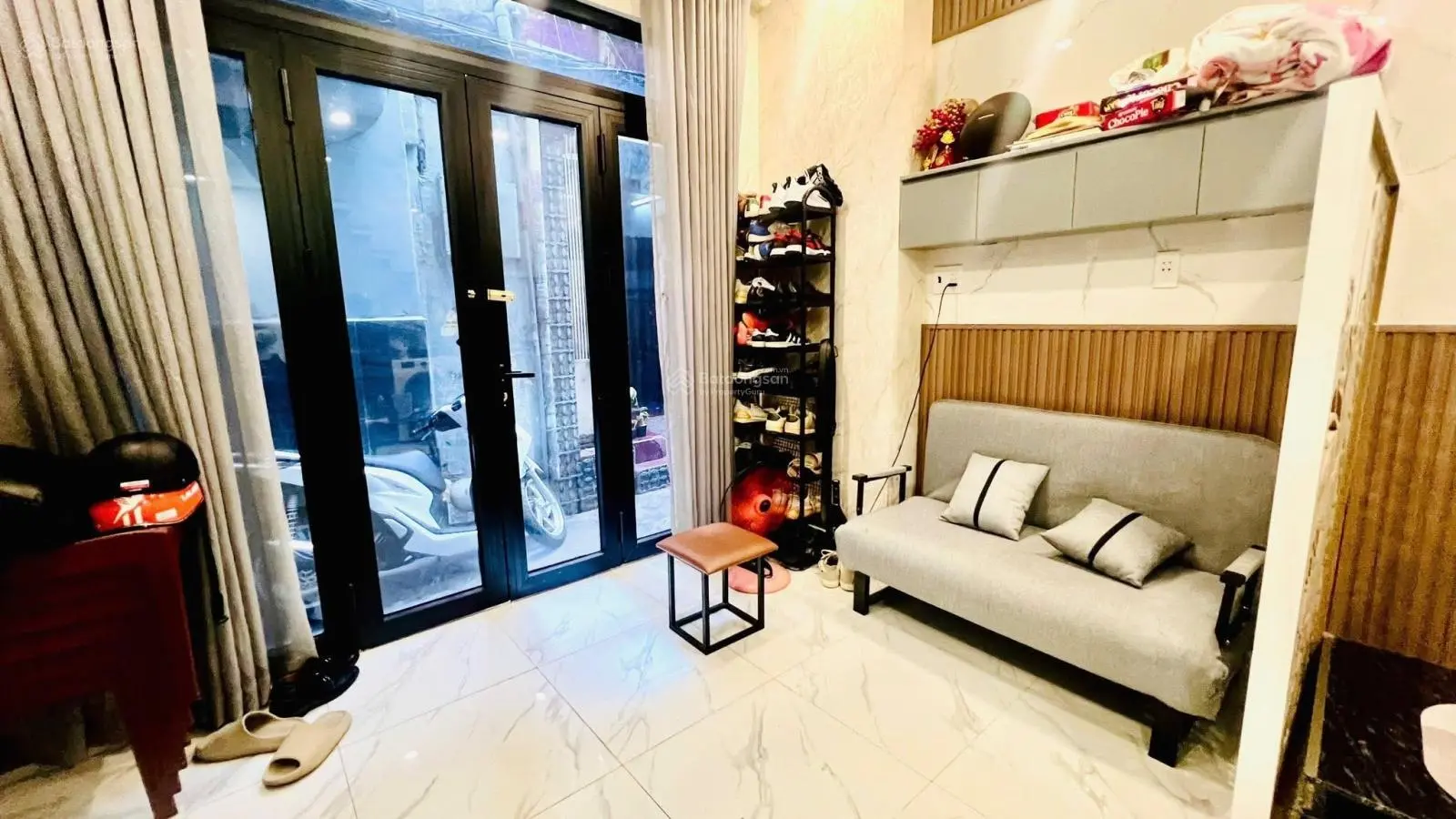 Bán nhà riêng tại Đường Số 49, Hiệp Bình Chánh, Thủ Đức 46M2 giá 3TỶ37O (CTL). SHR công chứng ngay