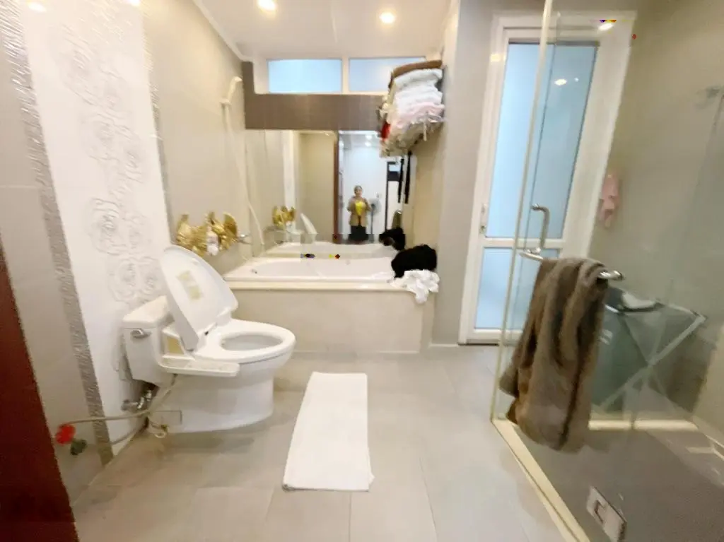 *Hồ Con Rùa* [41m2 - 5 tầng] Phạm Ngọc Thạch-