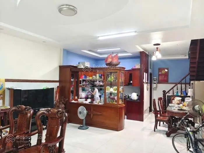 Lô góc 2 mặt tiền, hẻm xe tải tại Dương Đức Hiền, Tân Phú, 6.3 X 10,5m 60m2 chỉ 7.7 tỷ
