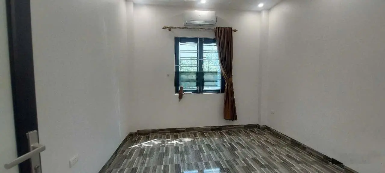 Bán Nhà Ngọc Hồi 53 M,3 T,4,7 tỷ