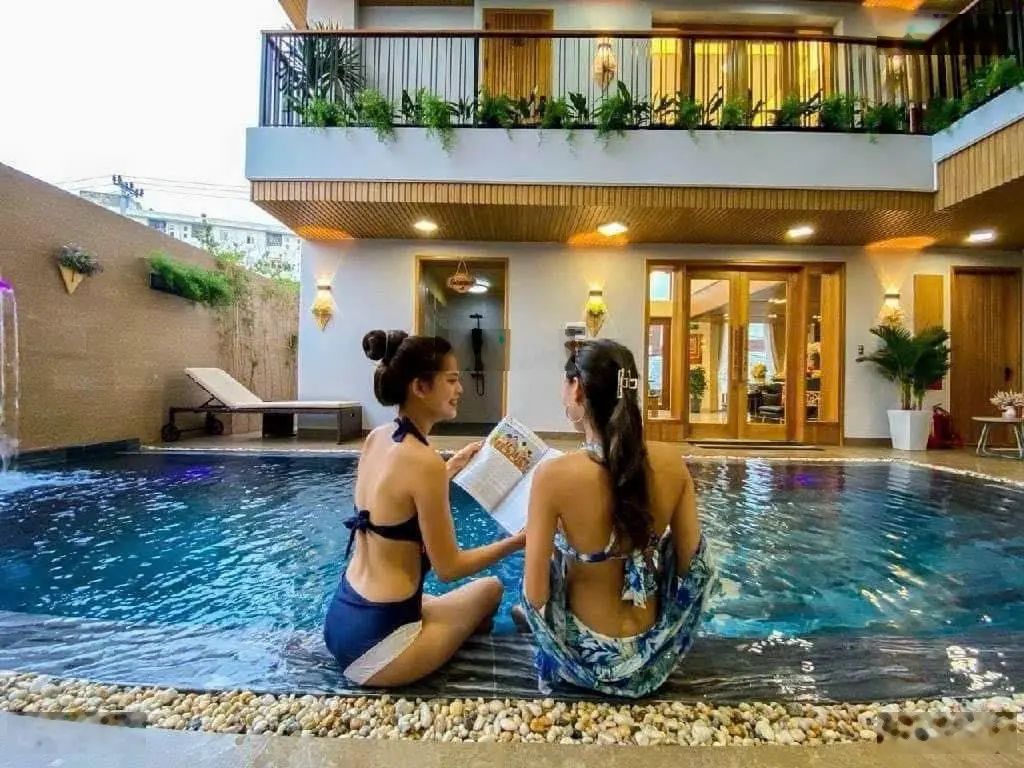 Chính chủ cần bán tòa căn hộ 7 tầng cao cấp tại mặt tiền đường Lý Nhật Quang, Sơn Trà