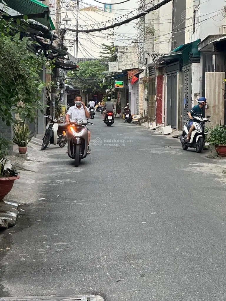 Bán nhà hẻm 8m xe hơi, 66m2, đường Vườn Lài, Quận Tân Phú