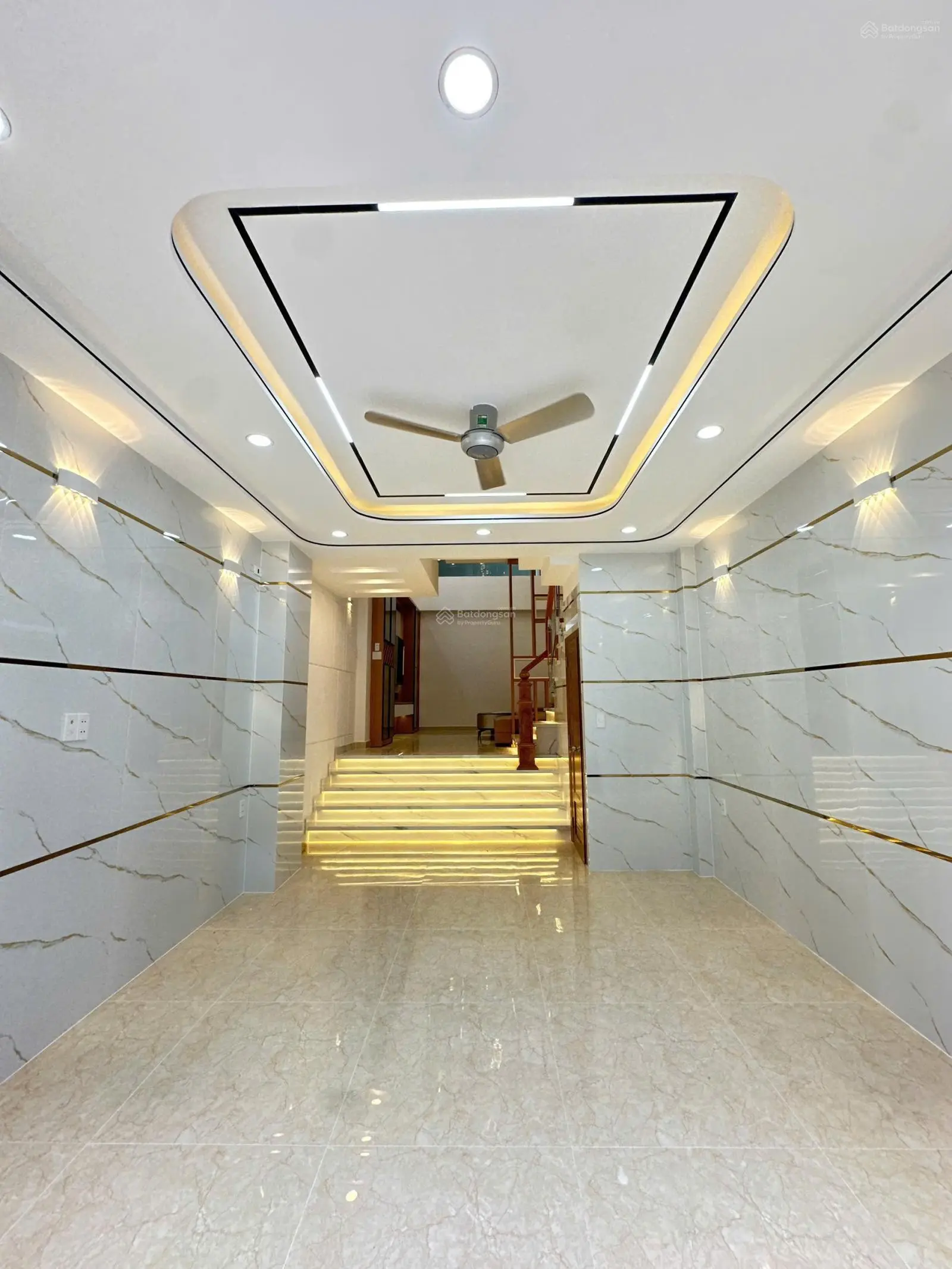 Bán nhà 5 tầng xây kiên cố Bình Tân đường Lê Văn Quới 7tỷ45, nội thất siêu đẹp, mặt tiền lớn kd tốt