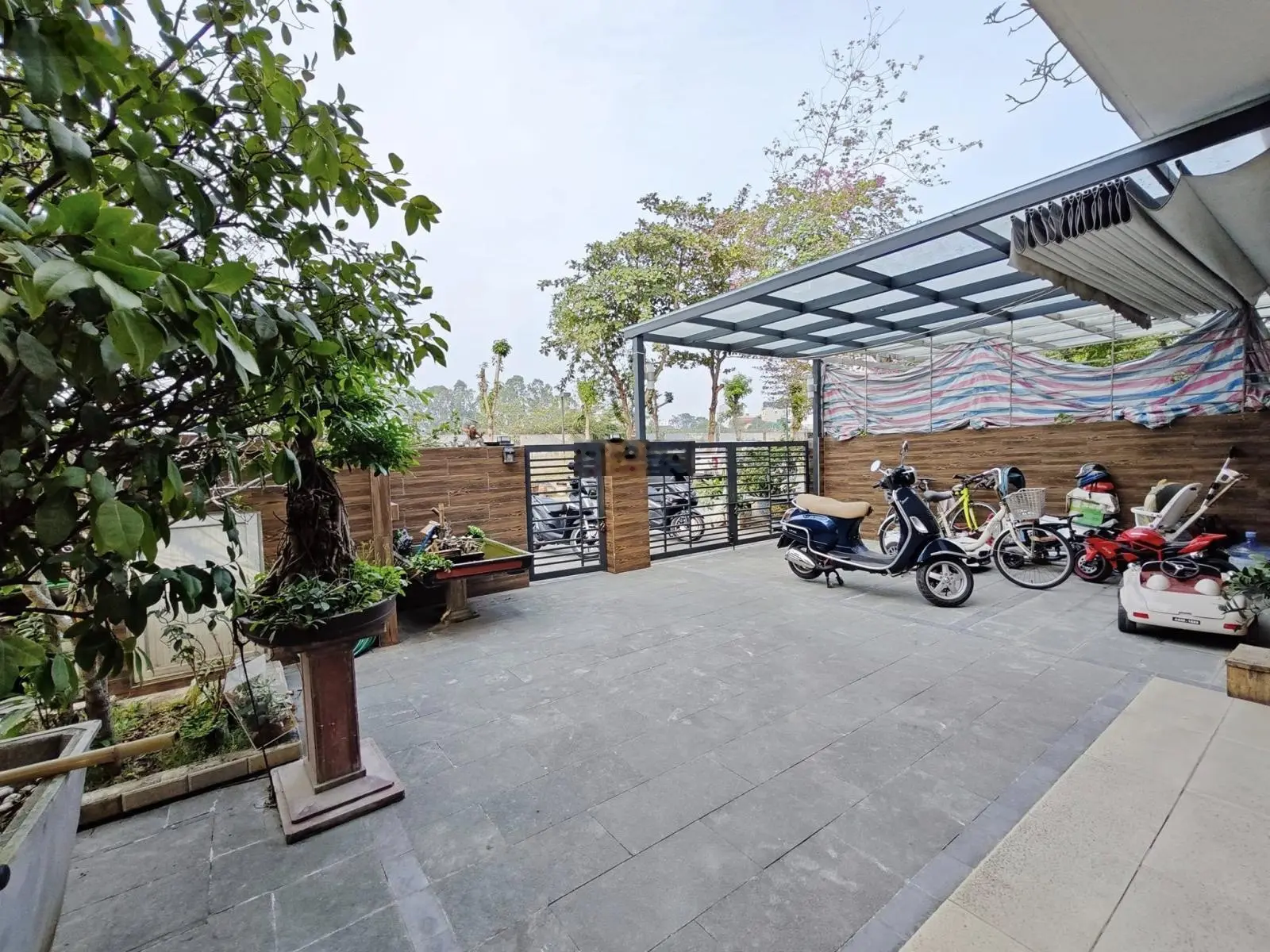 Bán biệt thự vip gamuda. lô góc. 192m2 - 4 tầng, nội thất cao cấp. sổ đỏ cc.