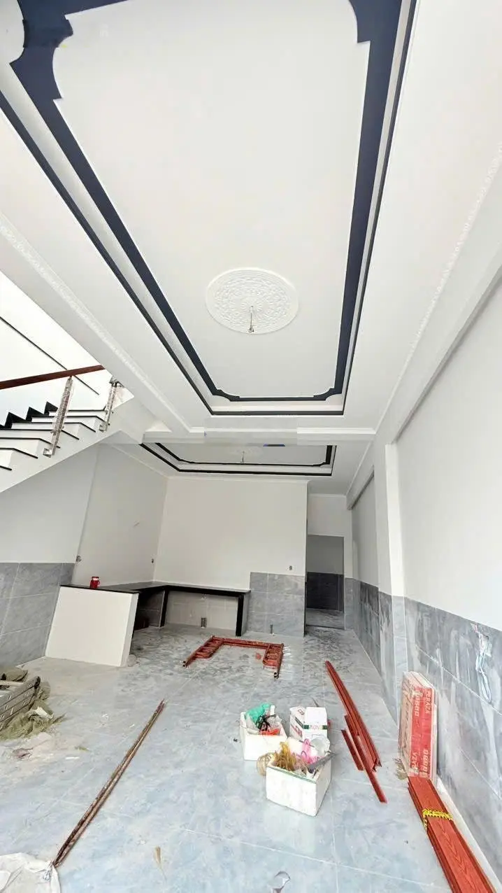 Nhà phố mới xây 92m gần chợ Xón Vắng và Vincom550 Tp. Dĩ An