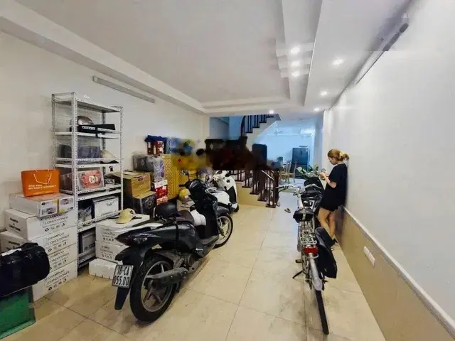 Bán nhà Nguyễn Lương Bằng - DT52m - 5tầng - MT4m - 10tỷ