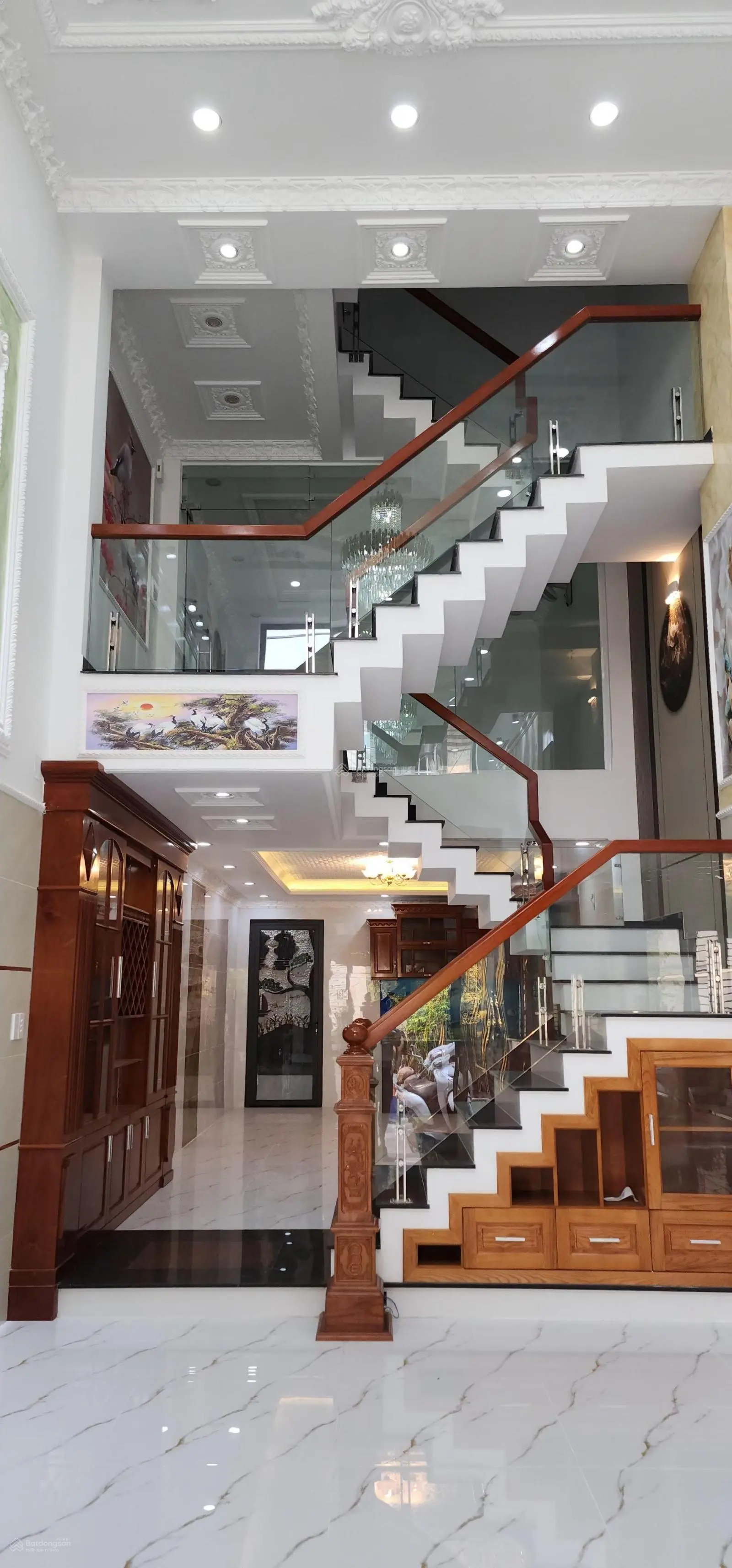 Nhà mới 100% đúc 4 tấm 1 sẹc đường Lê Văn Quới 5*17m 7,5 tỷ