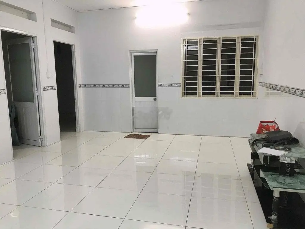 Bán gấp CC Sơn Kỳ ,DT 71m 2PN 2WC giá 2ty150 bớt lộc, SỔ LÂU DÀI, P.