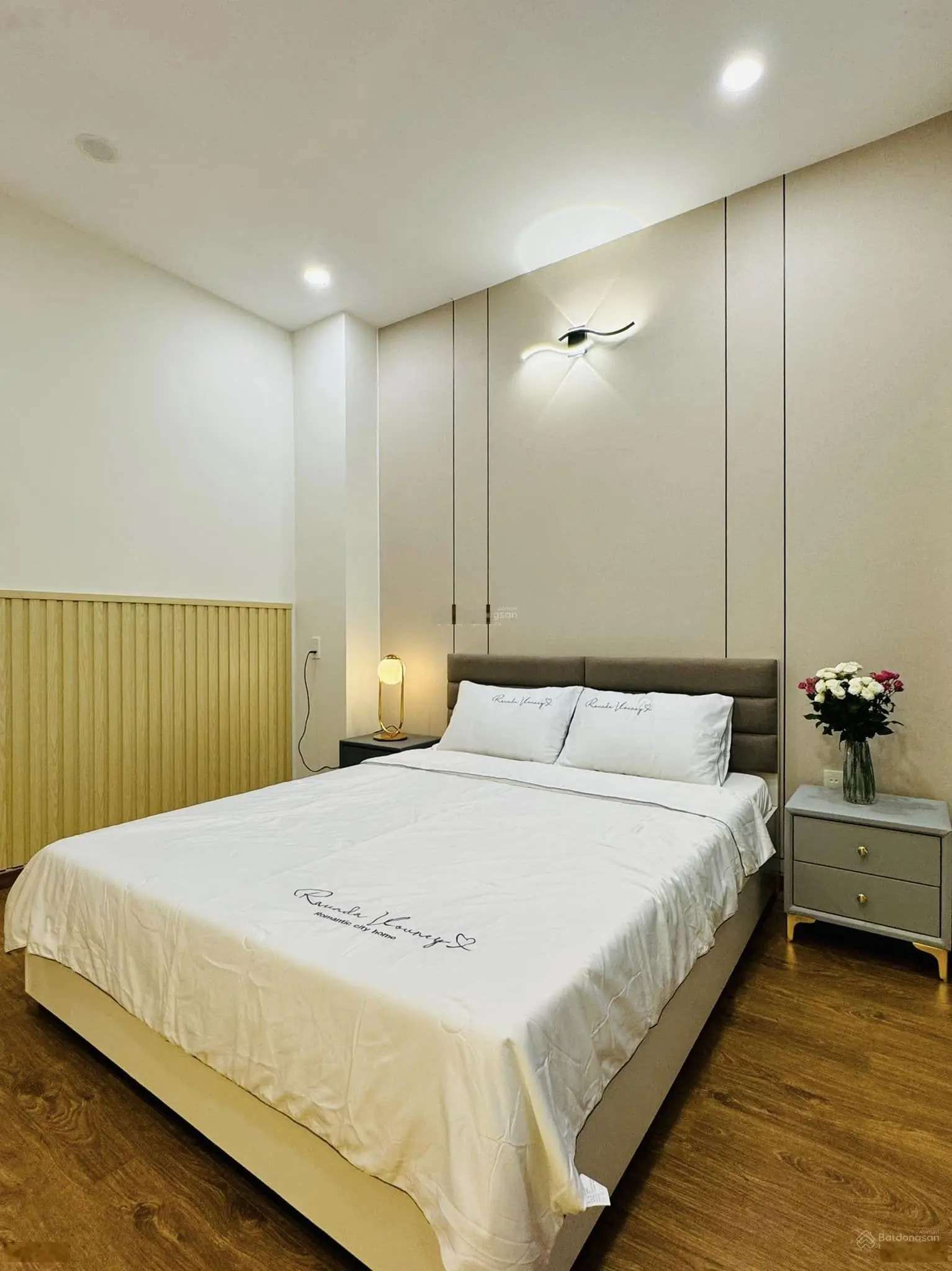 HẠ GIÁ BÁN NHANH NGUYÊN HỒNG,GÒ VẤP,3TY5 ,5X16,1T3L , 4PN, 5WC , HẺM TO 6M , THUÊ LÀM SHOP HOA 15TR