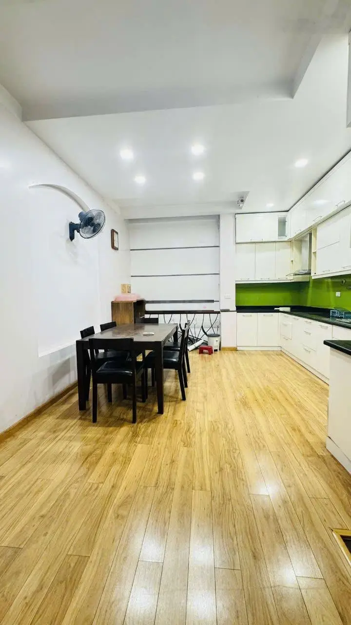 BÁN NHÀ ĐẸP NHẤT NGUYỄN CHÍ THANH_ĐỐNG ĐA_ĐƯỜNG RỘNG THÊNH THANG, DT 65M_5 TẦNG, MT: 4,5M_HƠN 15 TỶ