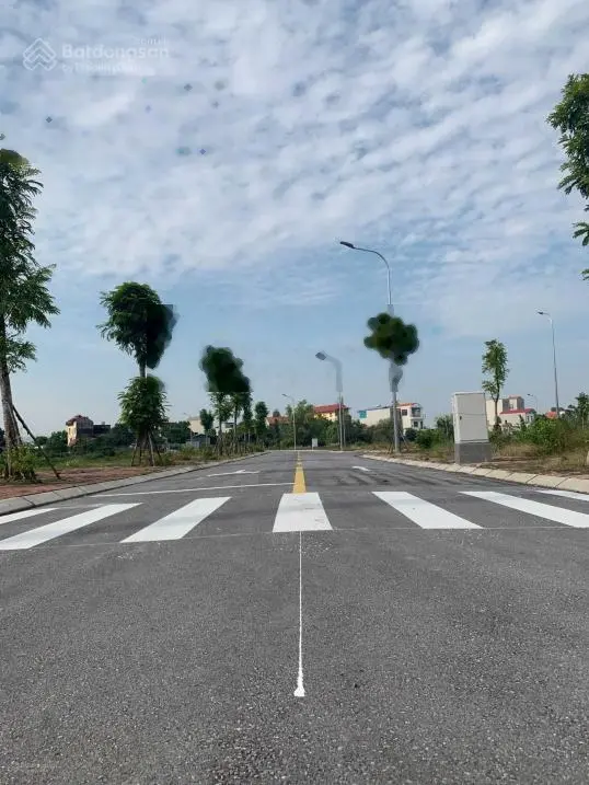 Chính chủ bán lô đất nền 80m2 tại khu đô thị Mỹ Độ Vista City thành phố Bắc Giang, sổ đỏ chính chủ