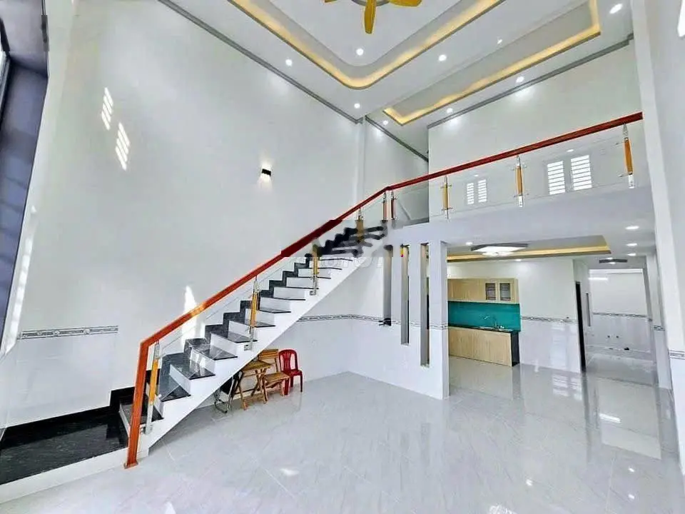 Chính chủ bán nhanh nhà mới xây, full thổ cư 100%, giá 2,3 tỷ, chợ Bình Trị Đông - Bình Tân