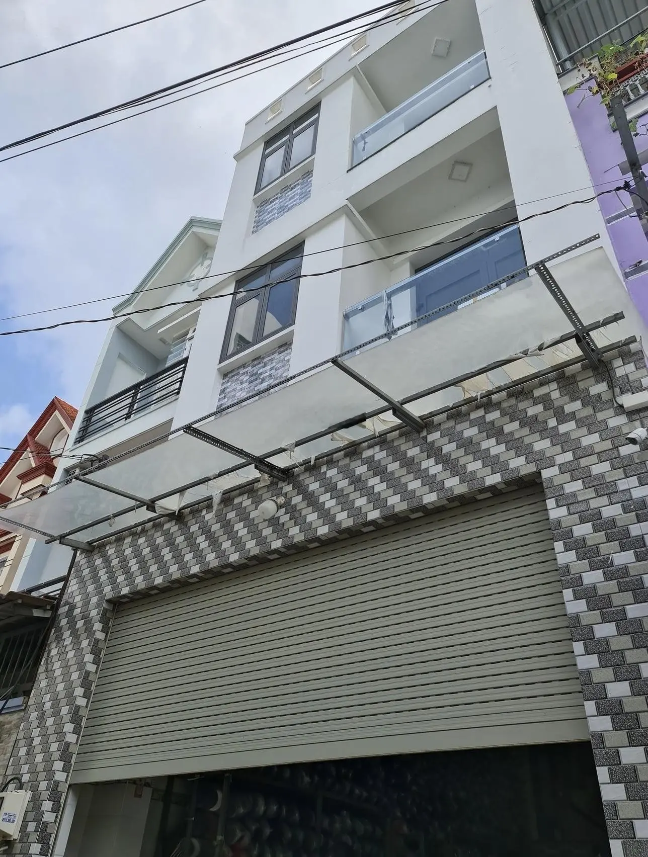 Bán nhà HXH ra ngay đầu đường TTH21, 72m2 1tỷ7 SHR sang tên trong ngày, ngay ngã tư Tân Thới Hiệp