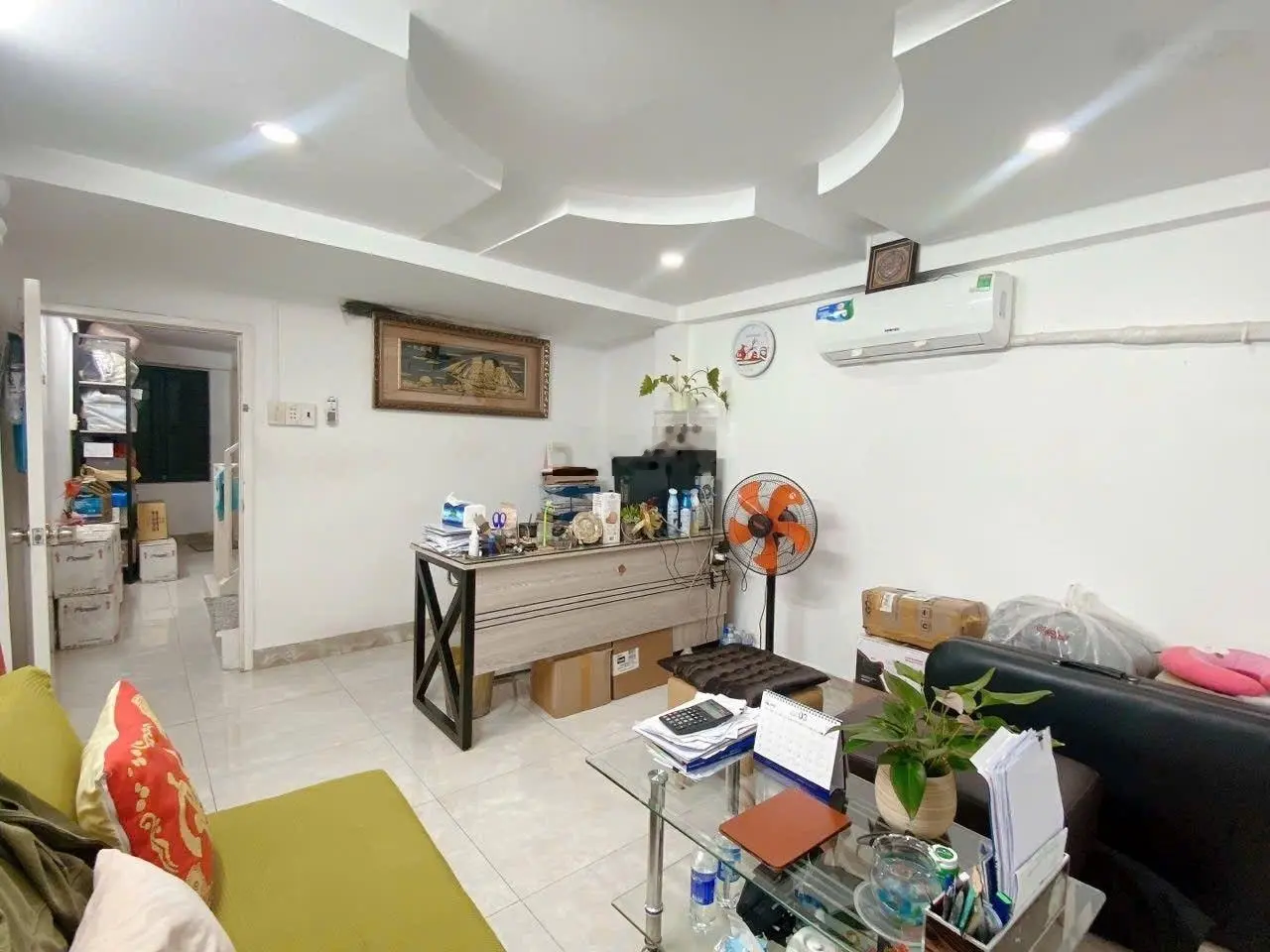 Hiếm có- mặt tiền kinh doanh gần trục đường 3/2, quận 11- 50 m2 vuông vức- 3pn 3wc- giá chỉ 9.9 tỷ