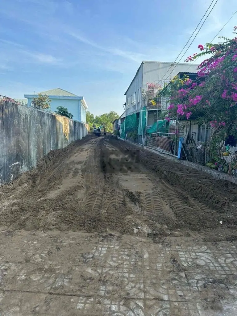 Nền Mặt Tiền Mạc Đĩnh Chi