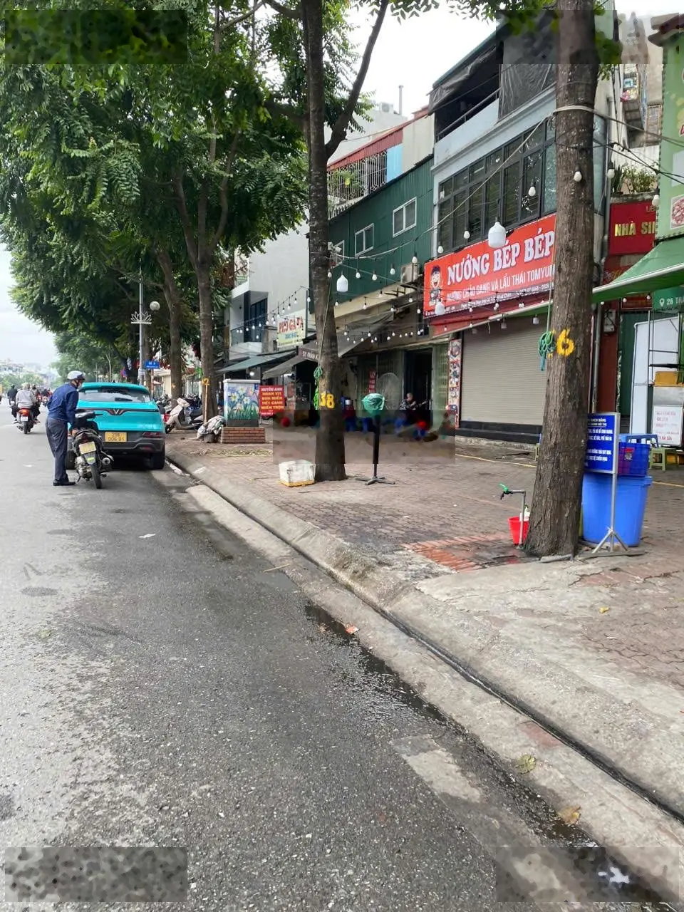 Bán nhà mặt phố Trần Khát Chân, vỉa hè đá bóng, diện tích 56m2 chỉ 18 tỷ