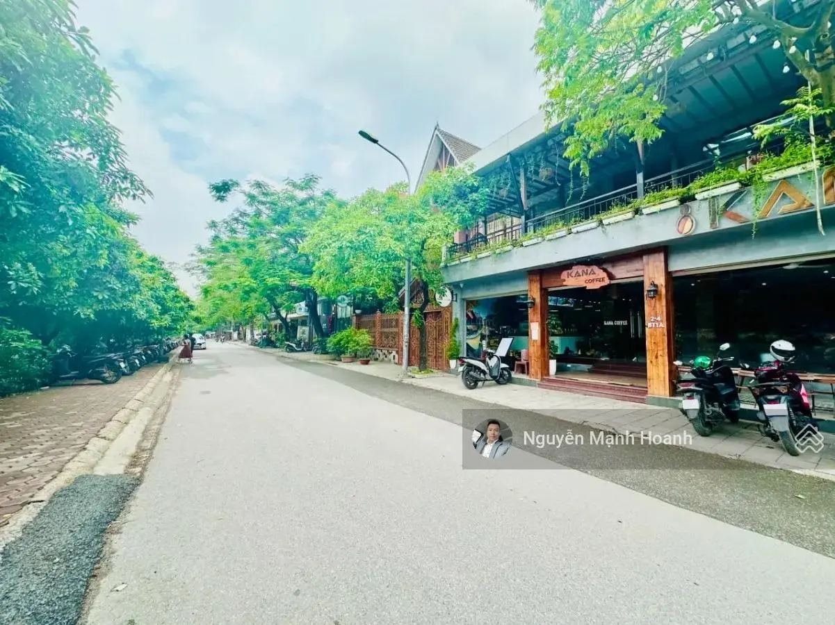 Bán gấp biệt thự hồ Văn Quán, 210m2, 4 tầng, giá của nhà đầu tư