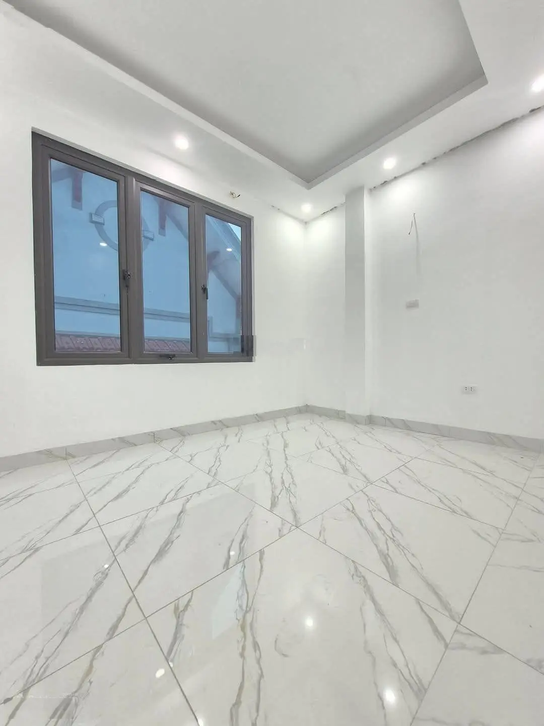 Nhà mới nguyên 5 tầng 4 ngủ tổ ấm chuẩn đẹp giá mềm tại yên nghĩa, hà đông