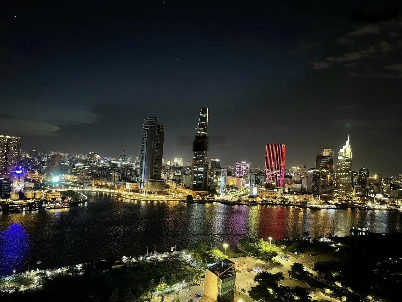 Siêu phẩm Empire City 2PN-100m2 tầng cao trên 20, view sông Quận 1,trục Tilia T1C.07, giá 18,7 tỷ