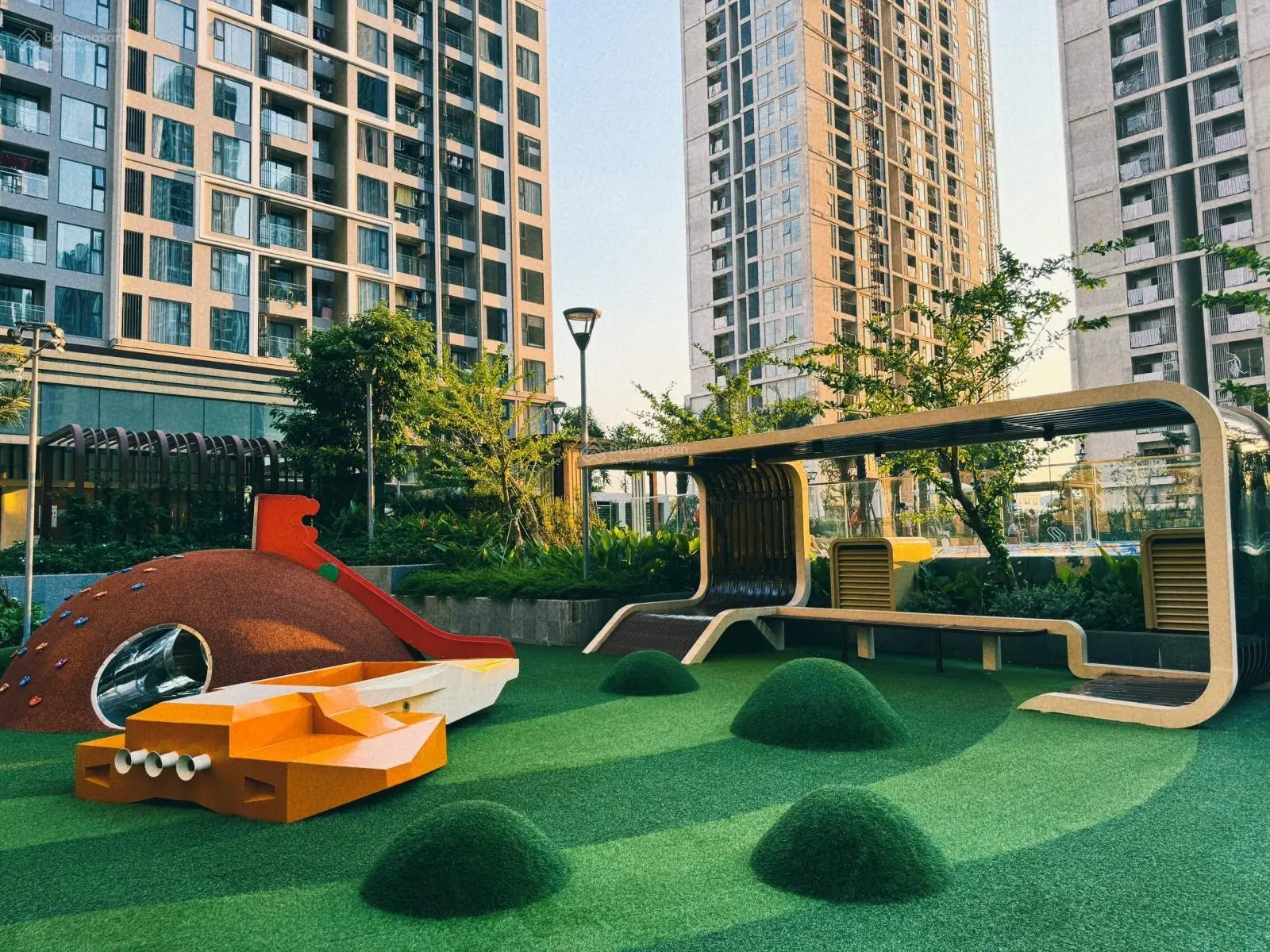 HÀNG XÓM nhờ bán giá yêu, Toà C khu Mas căn 2PN - 54m2, view đêm Aeon Mall ĐN siêu đẹp, giá 3,9xx