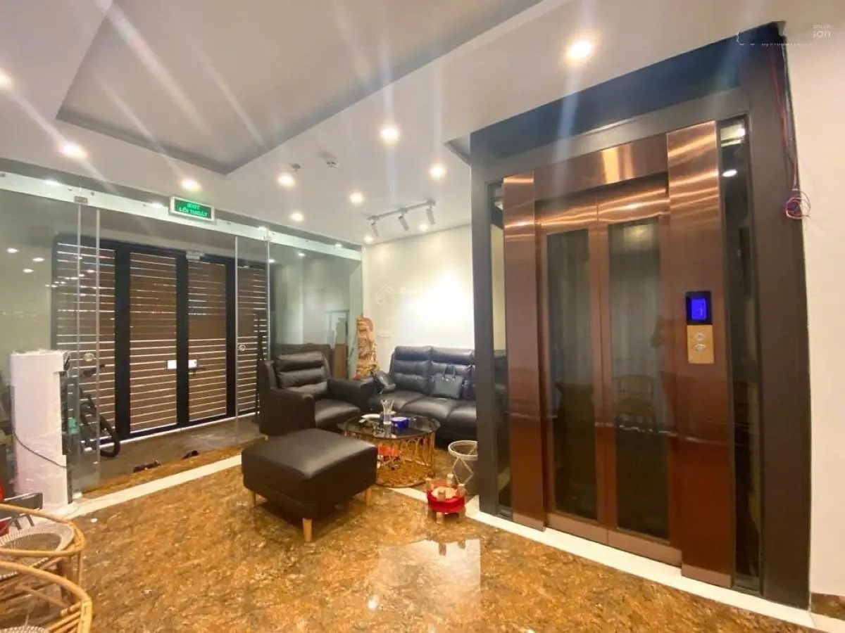 Bán nhà 7 tầng mới ngõ thông oto qua cửa, dt 69m giáp quận ủy tây hồ 25 tỷ