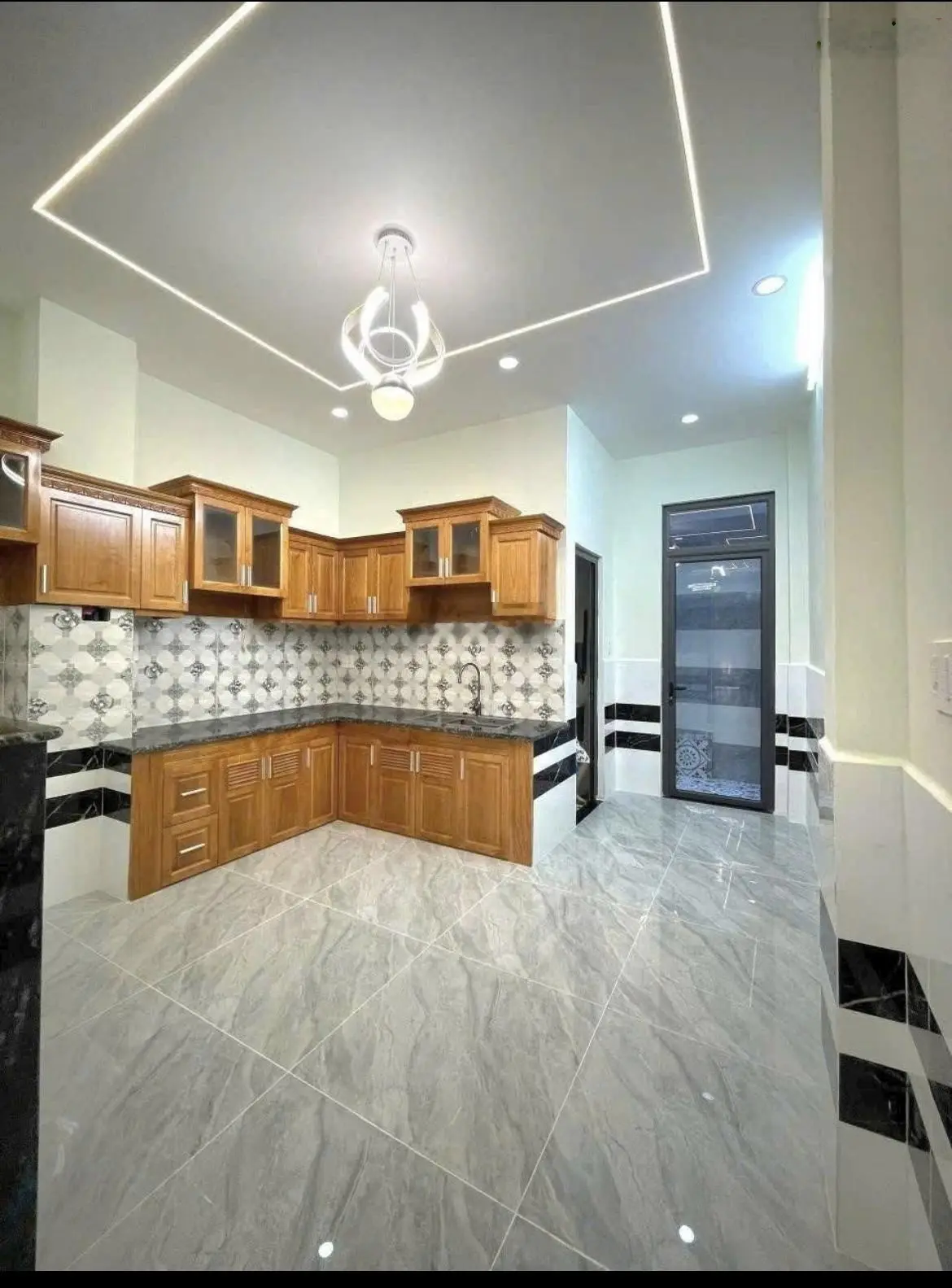 Sở hữu ngay nhà đẹp Thủ Đức 60m2 1T1L Đang cho thuê 6tr/tháng cạnh chợ thích hợp đầu tư