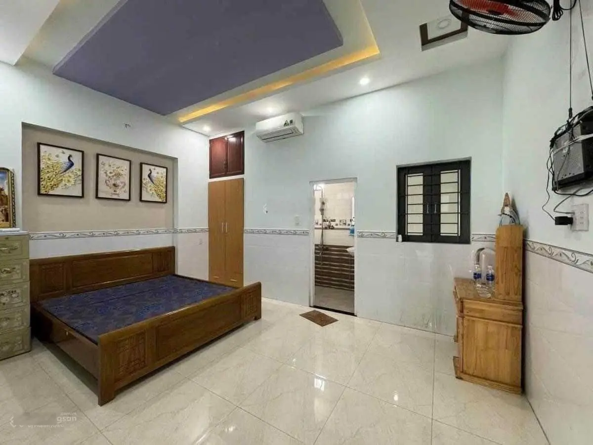 Giảm sâu bán nhanh nhà đường Nguyễn Sơn Hà, Q3 - 60m2. Sổ hồng chính chủ. Hẻm xe hơi
