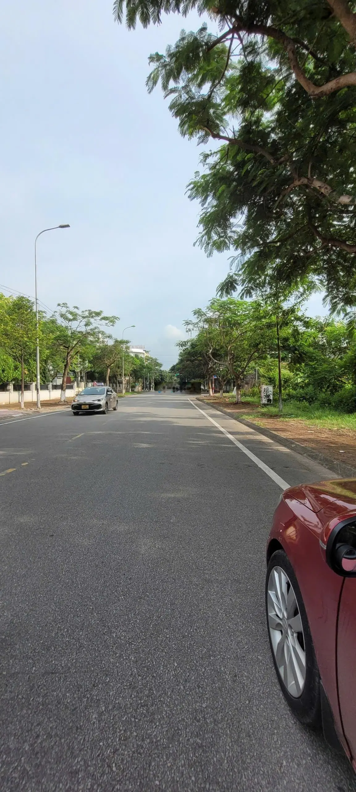 Bán nhanh lô đất trục đường chính Lê Hồng Phong.Yna.Nhìn sang bể bơi Dollphin .Đất k lỗi phong thủy
