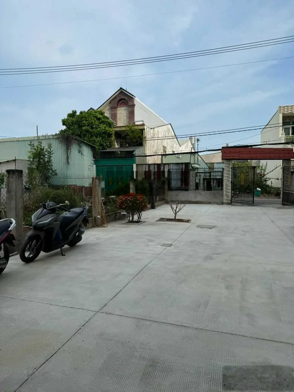 HẠ GIÁ 339,2m2 nở hậu 8,2m full thổ,XD tự do 1734 Lê Văn Lương, Nhà Bè. Gần Gsmetro, 3 trường ĐH
