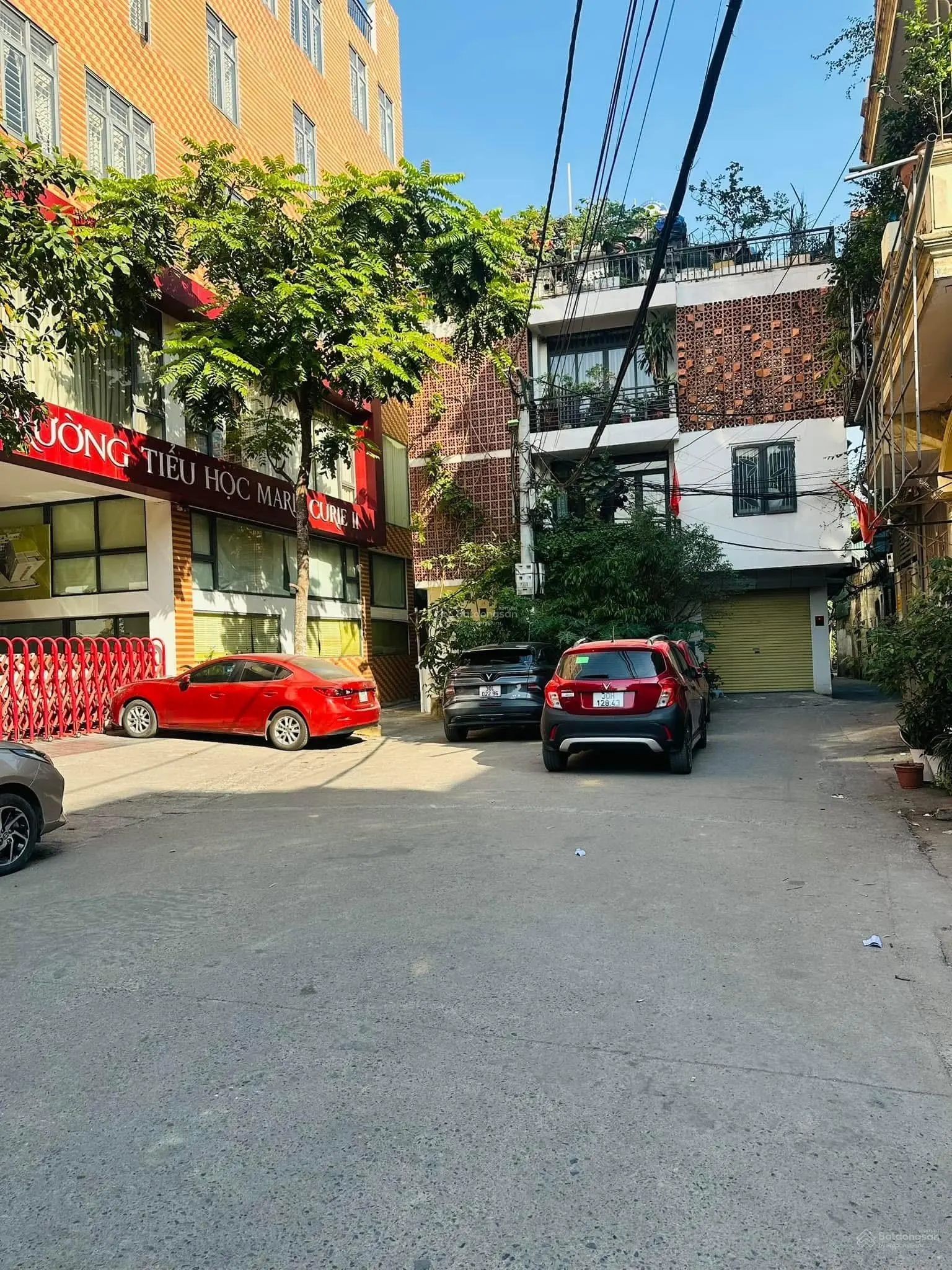 Bán gấp tại Hà Trì, 4,88 tỷ, 38m2, 3pn, 3wc, view đẹp