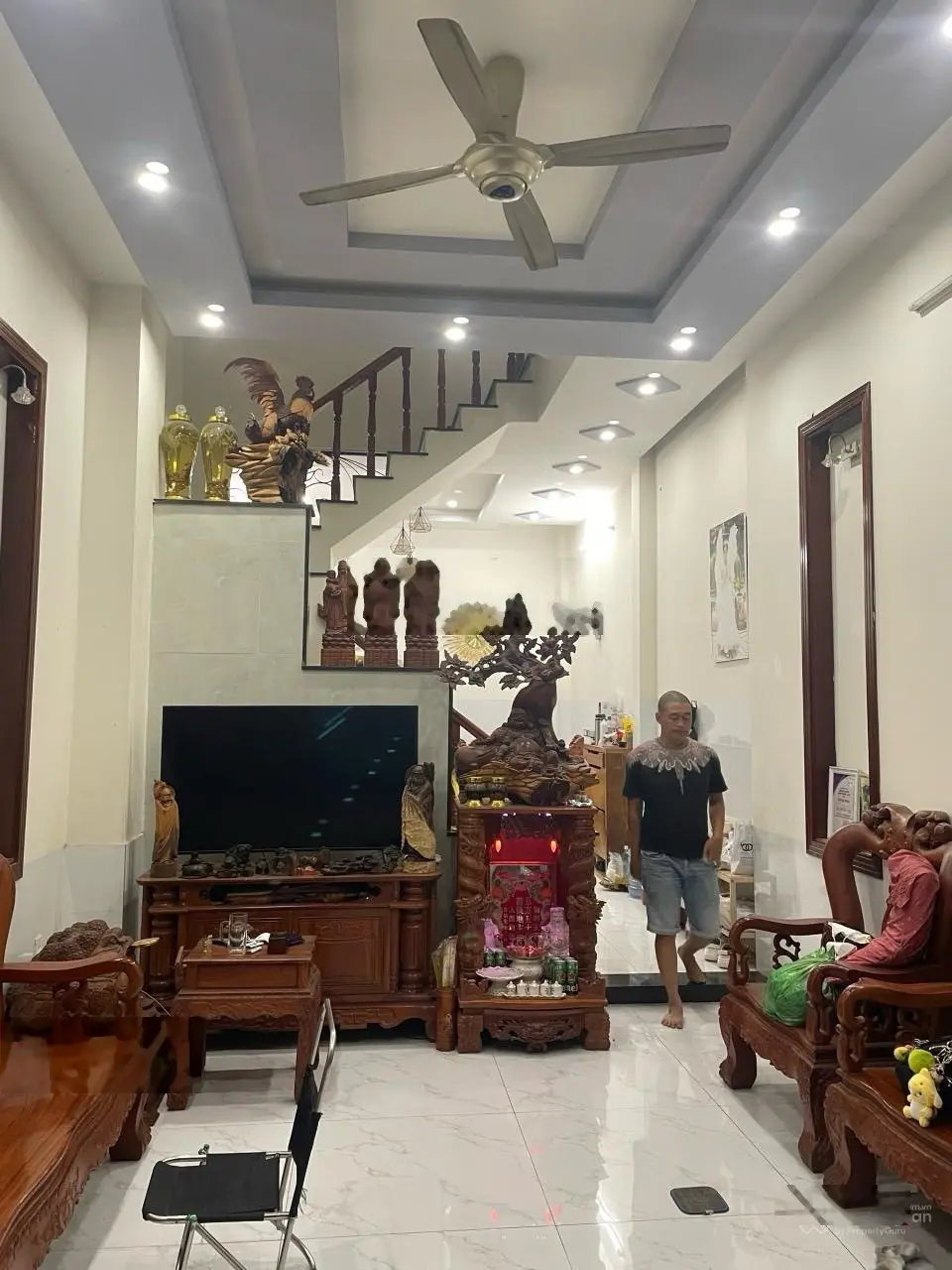 Bán nhà đẹp cách đường Dương Đình Hội chỉ 50m