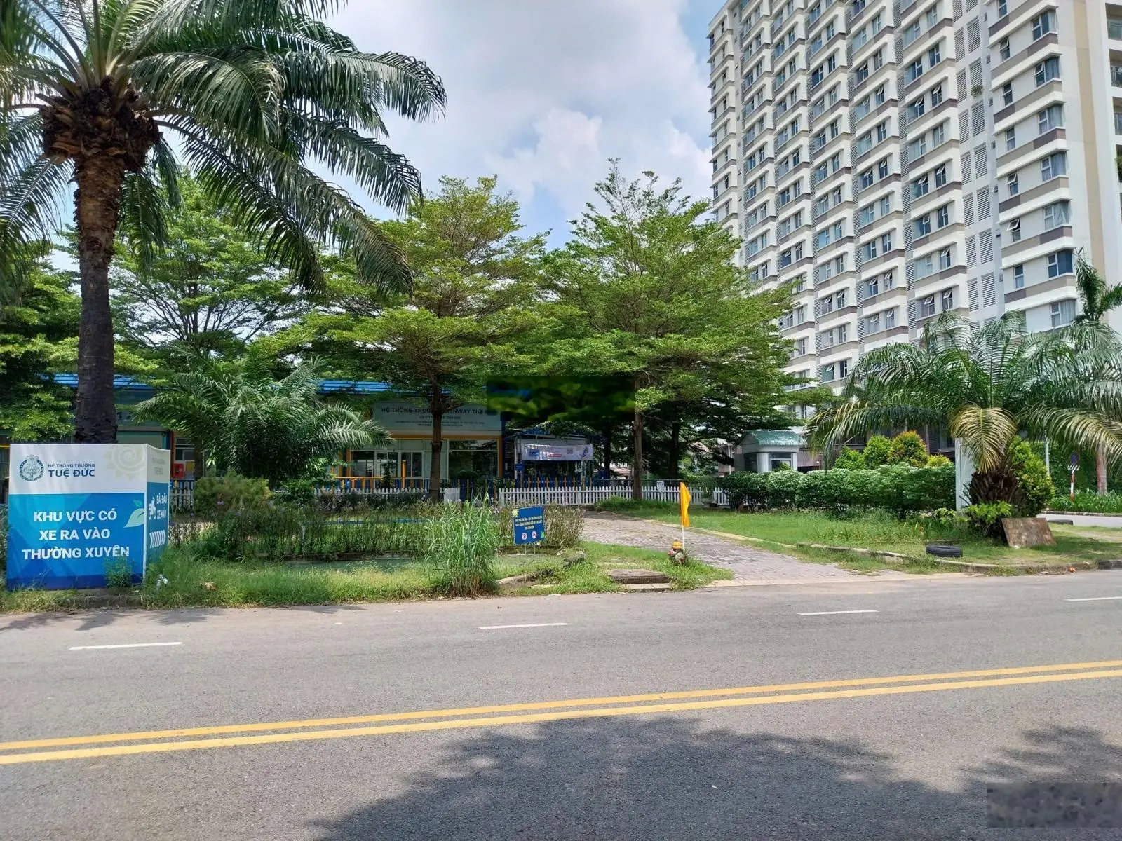 Bán căn góc 2PN - 68m2 ở CC Fuji Residence, KDC Nam Long, Phước Long B, Q9, giá 2.8 tỷ, 0978,188274