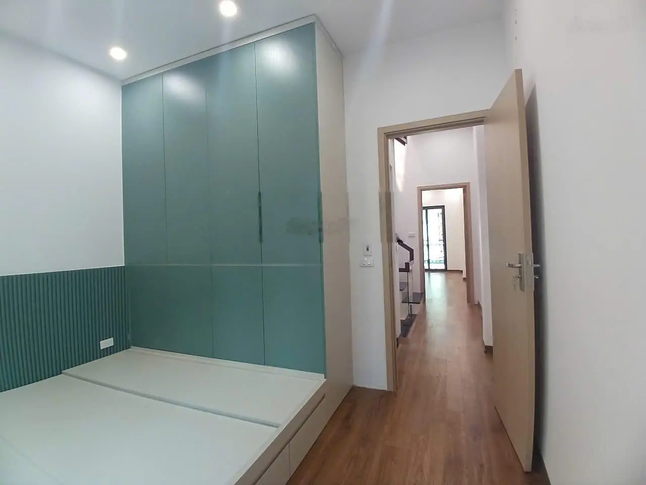 Nhà Đẹp Đón Tết! Phố 19/5 Văn Quán Hà Đông - 45m, 3 Tầng, MT 3.65m, Ô Tô Đỗ Cửa, Giá Chỉ 8.9 Tỷ!