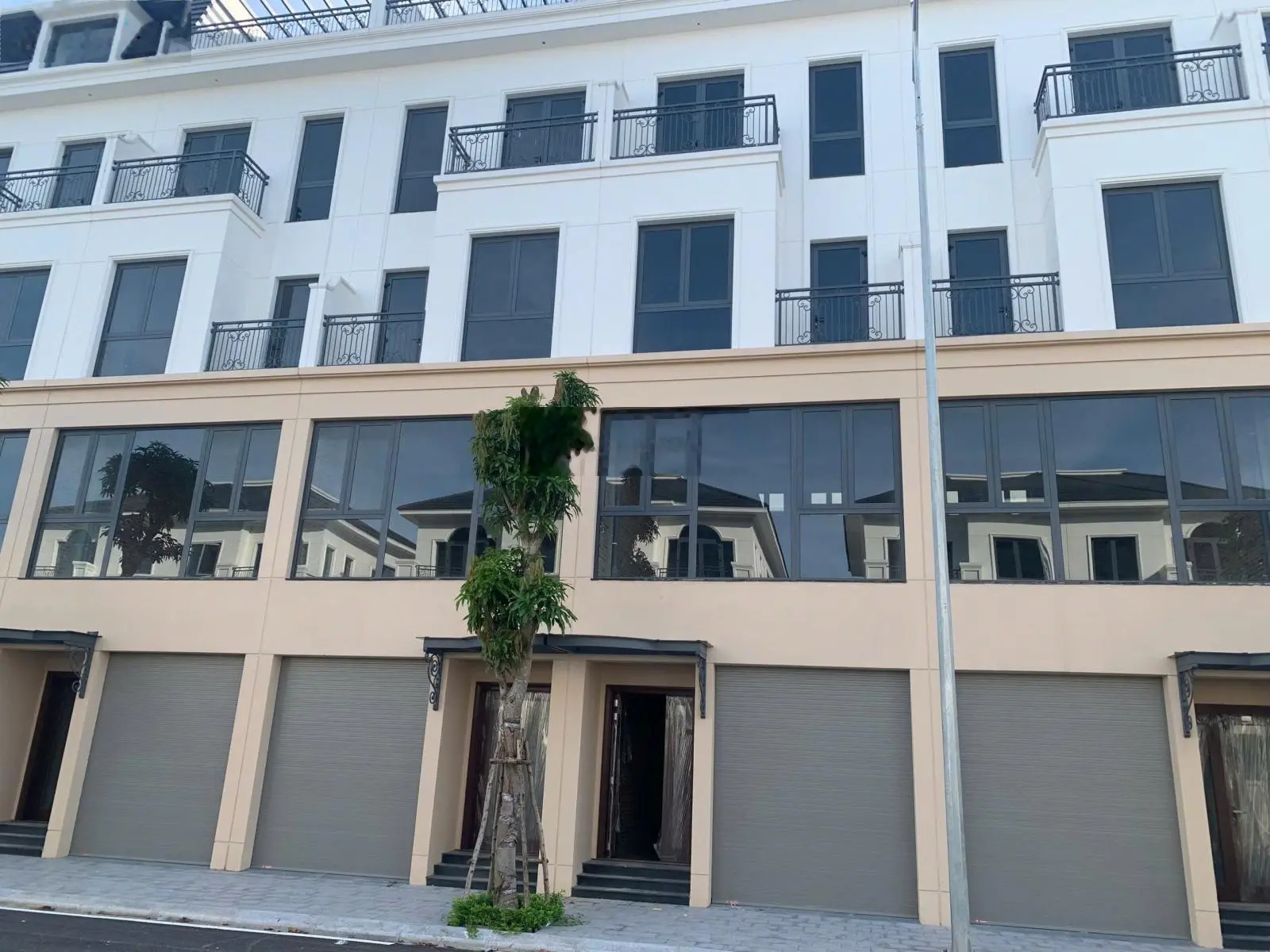 Cơ hội đầu tư liền kề 80m2 xây 5 tầng, giá 5.39 tỷ, ngay Vinhomes Star City Thanh Hoá