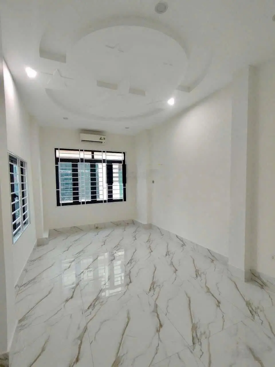 Cực Nét ! Vương Thừa Vũ - Phân lô - Ô tô vào nhà - 48m2 - 5 tầng - 13 tỷ