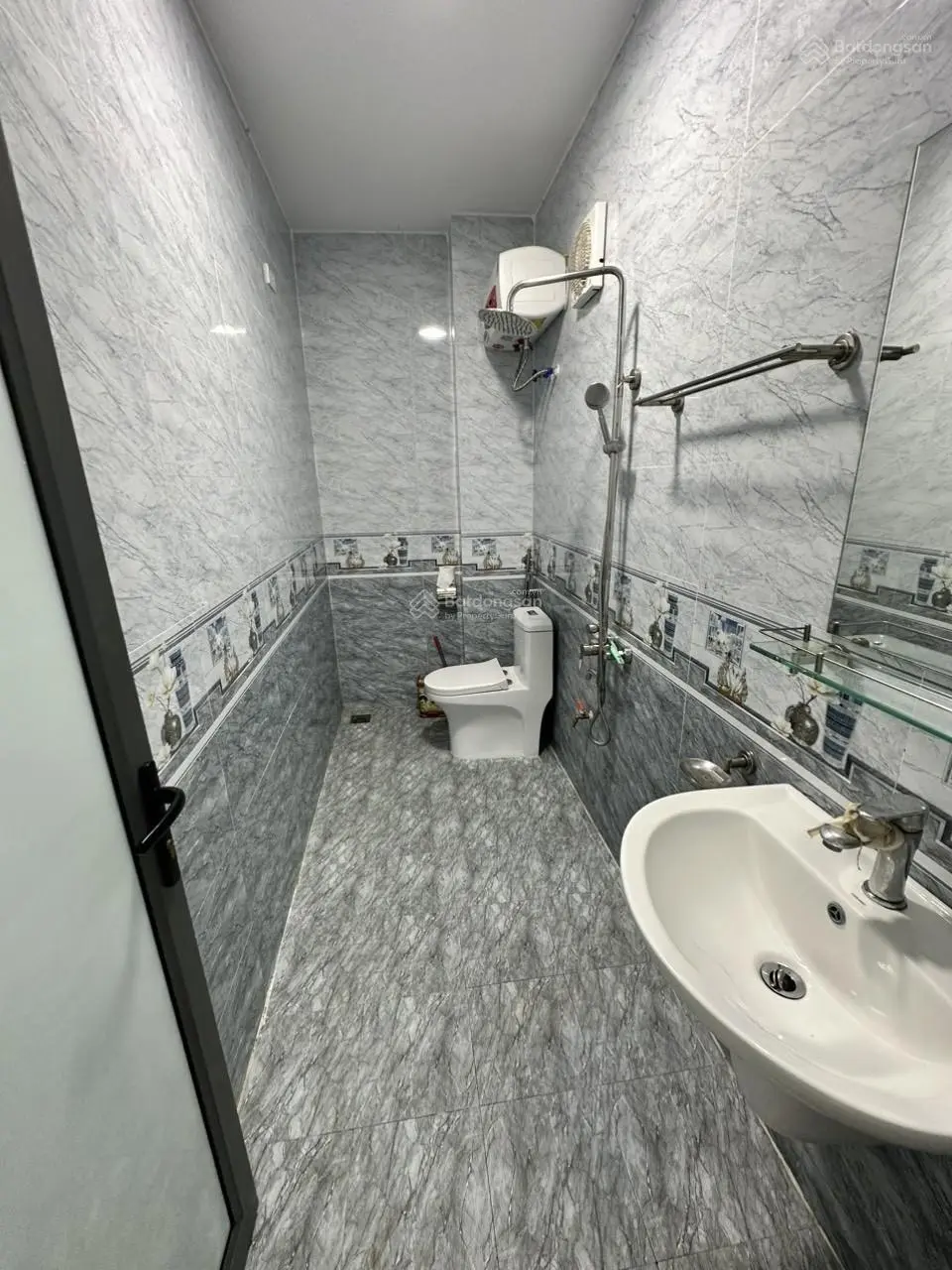 Quang Trung, Hà Đông nhà 32m2 xây 4 tầng giá chỉ 2,9 tỷ nhà riêng móng riêng