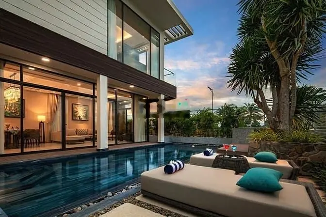 VIP - Biệt Thự Đẹp Xuất Sắc Sát Biển Kề Sân Bay Quốc Tế Cam Ranh