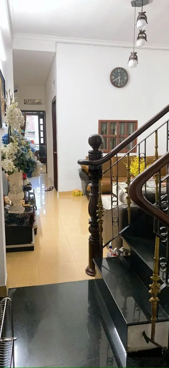 Bán nhà mặt tiền đường B2, P. Tây Thạnh, diện tích 4mx25m, XD: Hầm, 2 lầu, sân thượng, SH hoàn công