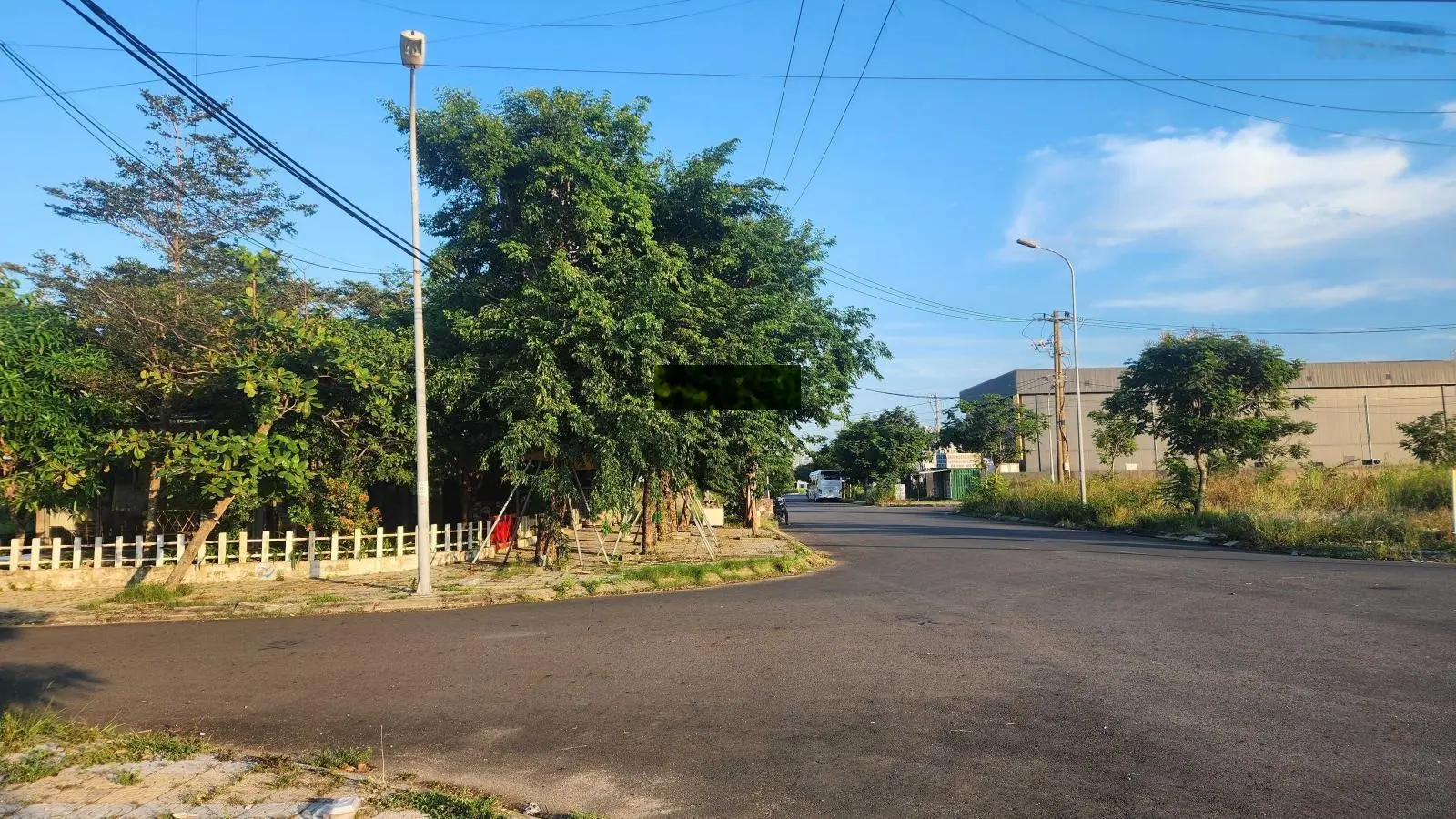 Lô hai mặt tiền đường Ngô Thì Hiệu và Trần Sâm