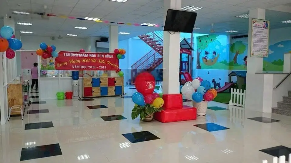 Bán nhà 285m2 - Đường Trịnh Đình Thảo - Kênh Tân Hoá - Quận Tân Phú 0914 443 ***
