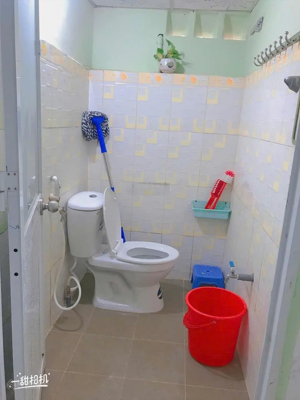 Bán gấp nhà C4 đúc giả, 46m2 đất ngang 6.8m gần ngã 4 Thủ Đức, Metro giá 3.7 tỷ thương lượng
