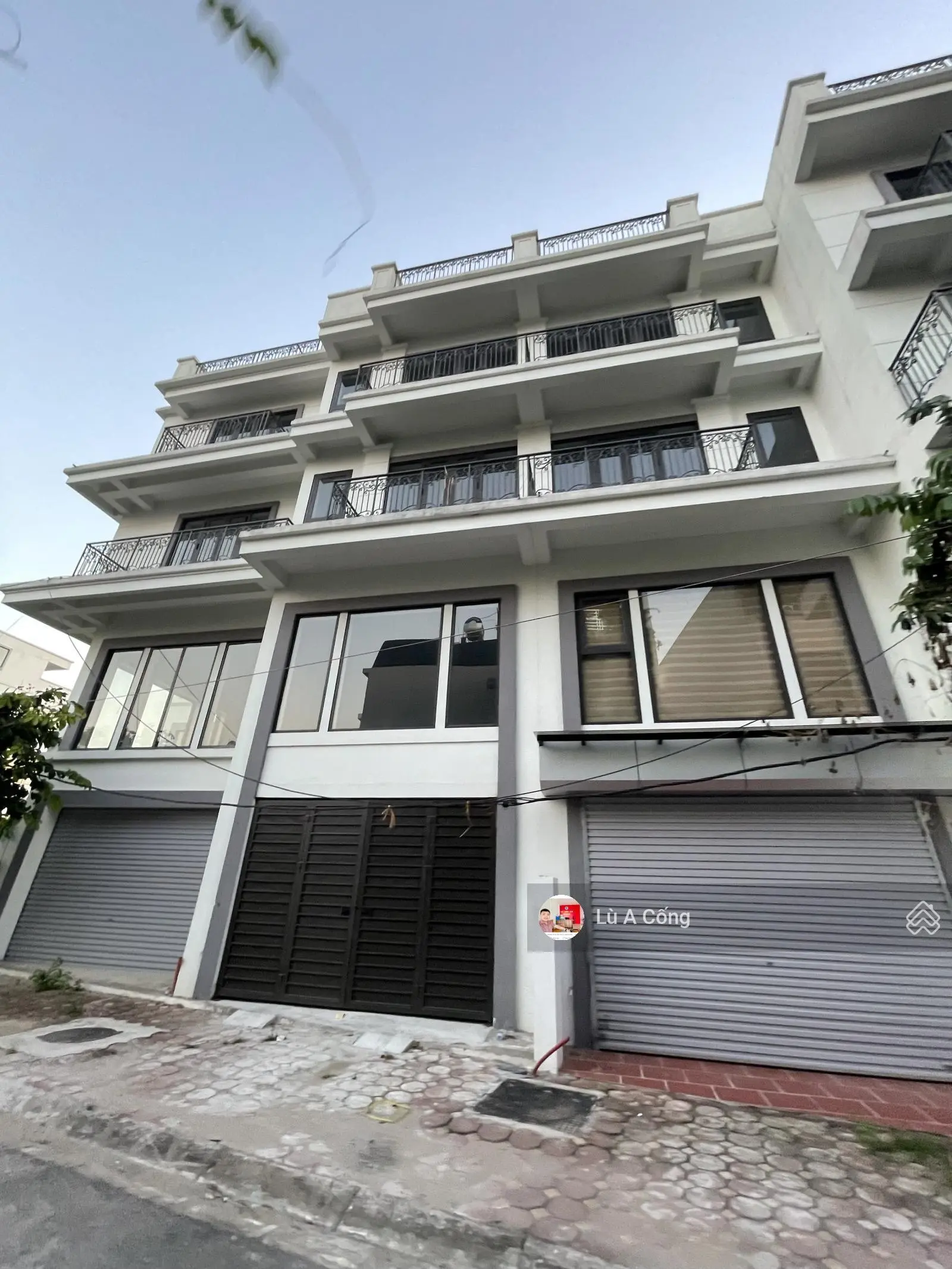 Cần bán biệt thự đẹp giá 24,5 tỷ VND tại Gia Lâm, Hà Nội