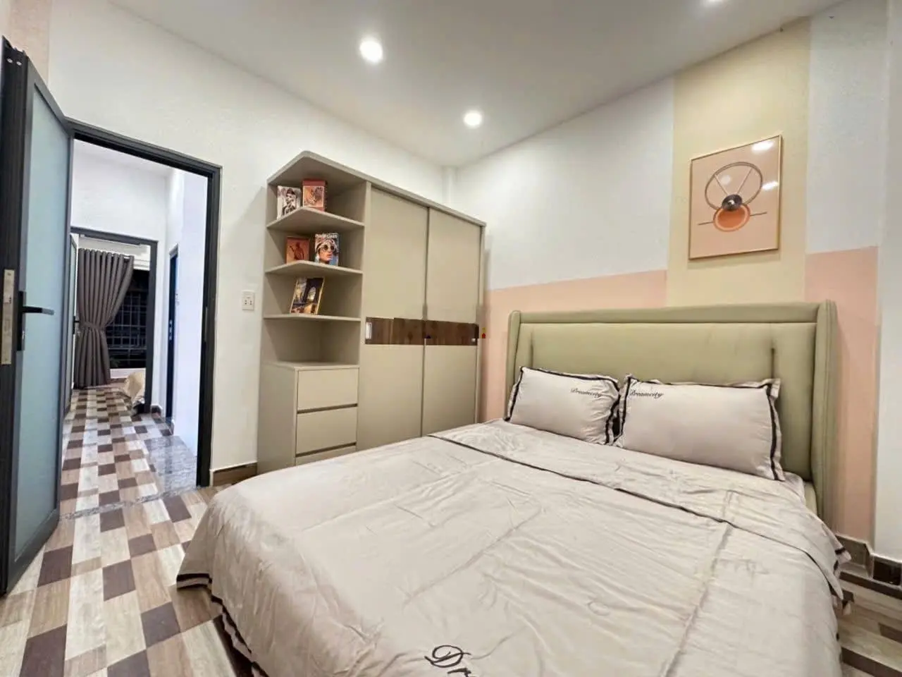Bán nhà MT Nguyễn Hữu Thọ, Nhà Bè. 1 trệt 1 lầu. DT 75m2. Giá 3 tỷ 450, SHR