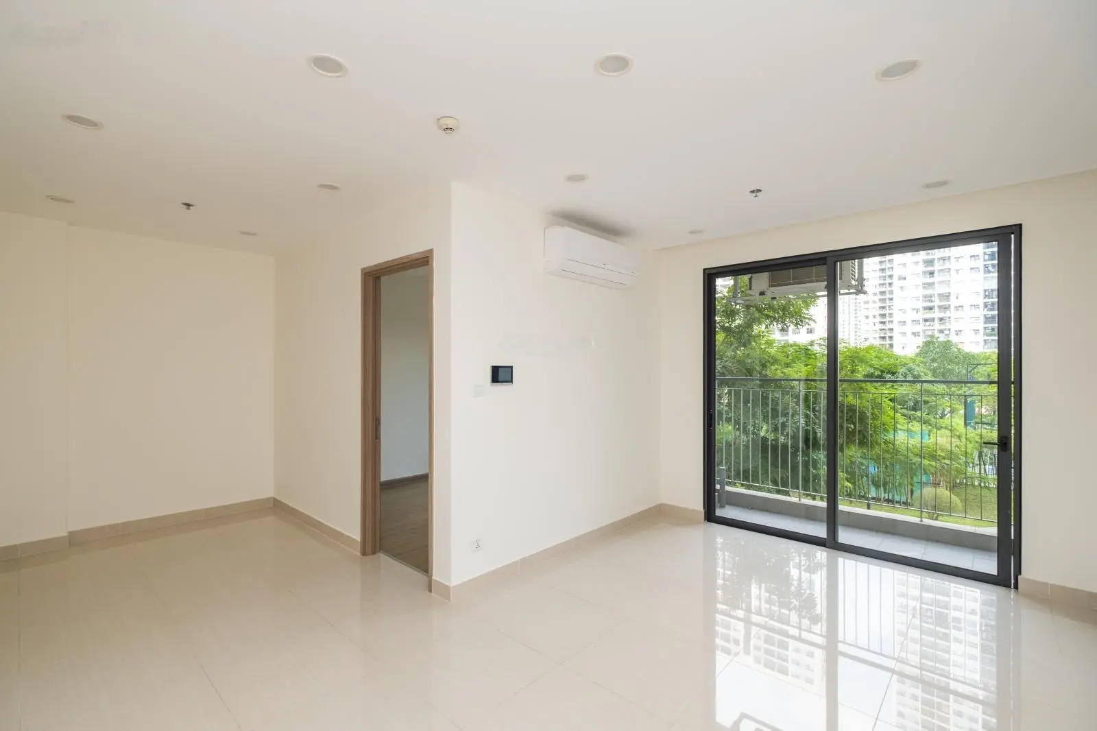 Rổ hàng Rainbow độc quyền mới 100%, không thể bỏ lỡ vì đây là dịp cuối cùng để bạn sở hữu, view đẹp